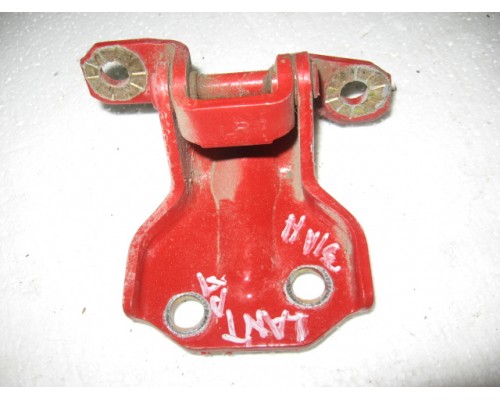 Петля двери задней левой нижняя Hyundai Elantra II J2, J3 1995-2000 (7933029000)- купить на ➦ А50-Авторазбор по цене 300.00р.. Отправка в регионы.