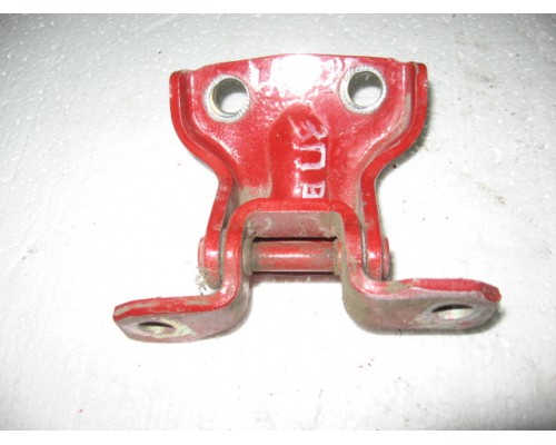 Петля двери задней правой верхняя Hyundai Elantra II J2, J3 1995-2000 (7936029000)- купить на ➦ А50-Авторазбор по цене 300.00р.. Отправка в регионы.