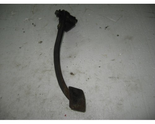 Педаль сцепления Hyundai Elantra II J2, J3 1995-2000 (3282029001)- купить на ➦ А50-Авторазбор по цене 800.00р.. Отправка в регионы.