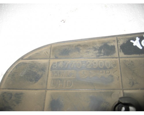 Накладка (кузов внутри) Hyundai Elantra II J2, J3 1995-2000 (8477029000)- купить на ➦ А50-Авторазбор по цене 200.00р.. Отправка в регионы.