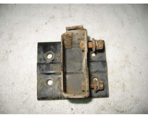 Кронштейн переднего бампера Hyundai Elantra II J2, J3 1995-2000 ()- купить на ➦ А50-Авторазбор по цене 600.00р.. Отправка в регионы.