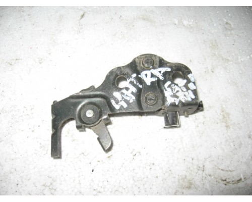 Ответная часть замка багажника Hyundai Elantra II J2, J3 1995-2000 ()- купить на ➦ А50-Авторазбор по цене 200.00р.. Отправка в регионы.