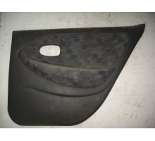 Обшивка двери задняя правая Hyundai Elantra II J2, J3 1995-2000