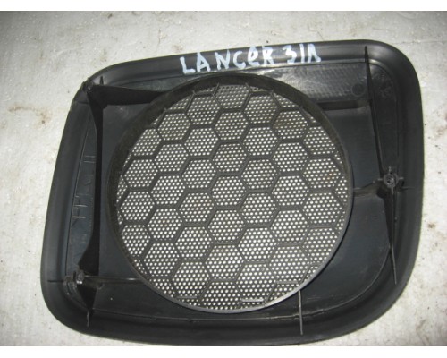 Накладка декоративная Mitsubishi Lancer (CS/Classic) 2003-2006 (MR 444217)- купить на ➦ А50-Авторазбор по цене 300.00р.. Отправка в регионы.