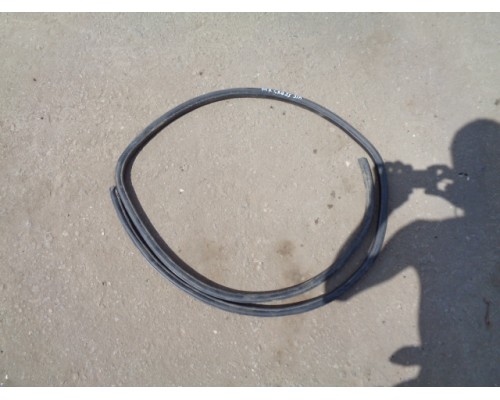 Уплотнитель двери Geely MK Cross 2010-2016 (1012012234)- купить на ➦ А50-Авторазбор по цене 400.00р.. Отправка в регионы.