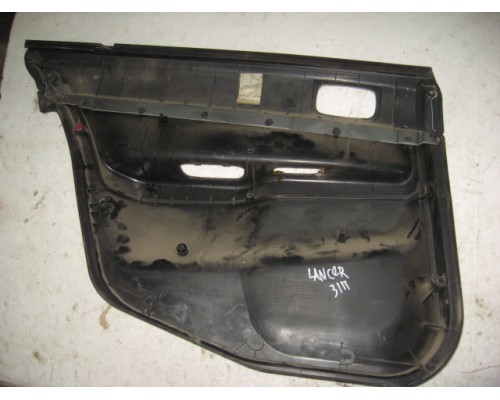 Обшивка двери задняя правая Mitsubishi Lancer (CS/Classic) 2003-2006 (MN185242HB)- купить на ➦ А50-Авторазбор по цене 500.00р.. Отправка в регионы.