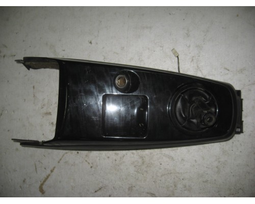 Консоль Mitsubishi Lancer (CS/Classic) 2003-2006 (MR633547)- купить на ➦ А50-Авторазбор по цене 500.00р.. Отправка в регионы.