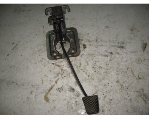 Педаль тормоза Mitsubishi Lancer (CS/Classic) 2003-2006 (MR955822)- купить на ➦ А50-Авторазбор по цене 300.00р.. Отправка в регионы.