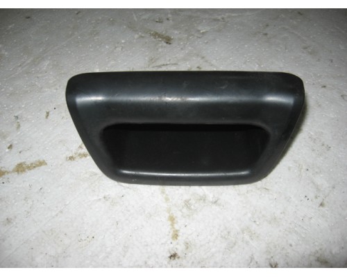 Накладка (кузов внутри) Mitsubishi Lancer (CS/Classic) 2003-2006 ()- купить на ➦ А50-Авторазбор по цене 250.00р.. Отправка в регионы.