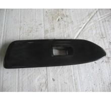 Накладка (кузов внутри) Mitsubishi Lancer (CS/Classic) 2003-2006