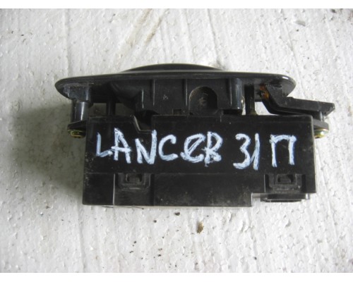 Кнопка стеклоподъемника Mitsubishi Lancer (CS/Classic) 2003-2006 (8608A100)- купить на ➦ А50-Авторазбор по цене 200.00р.. Отправка в регионы.