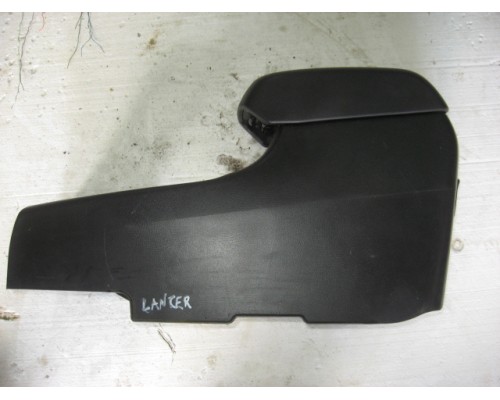 Консоль Mitsubishi Lancer (CS/Classic) 2003-2006 (MR626770)- купить на ➦ А50-Авторазбор по цене 500.00р.. Отправка в регионы.