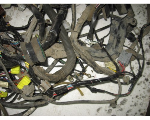 Проводка коса Mitsubishi Lancer (CS/Classic) 2003-2006 ()- купить на ➦ А50-Авторазбор по цене 5000.00р.. Отправка в регионы.