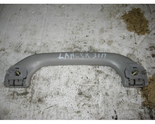 Ручка внутренняя потолочная Mitsubishi Lancer (CS/Classic) 2003-2006 (MR330019)- купить на ➦ А50-Авторазбор по цене 200.00р.. Отправка в регионы.