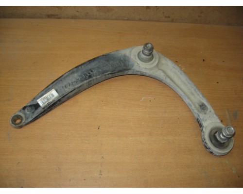 Рычаг передний Peugeot 308 2007-2015 (3520V2)- купить на ➦ А50-Авторазбор по цене 500.00р.. Отправка в регионы.