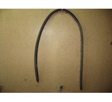 Уплотнитель двери Peugeot 308 2007-2015