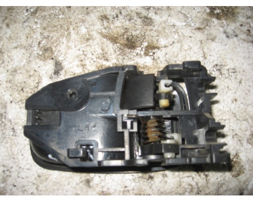 Ручка двери внутренняя Mitsubishi Lancer (CS/Classic) 2003-2006 (5716A171HA)- купить на ➦ А50-Авторазбор по цене 150.00р.. Отправка в регионы.