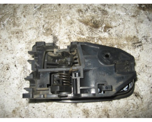 Ручка двери внутренняя Mitsubishi Lancer (CS/Classic) 2003-2006 (5716A172HA)- купить на ➦ А50-Авторазбор по цене 150.00р.. Отправка в регионы.