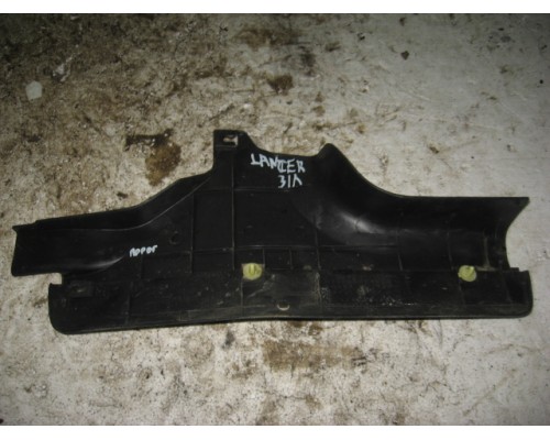 Накладка порога (внутренняя) Mitsubishi Lancer (CS/Classic) 2003-2006 (MR417193)- купить на ➦ А50-Авторазбор по цене 400.00р.. Отправка в регионы.