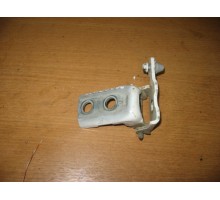 Петля двери передней левой нижняя Peugeot 308 2007-2015