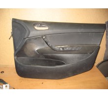 Обшивка двери передняя правая Peugeot 308 2007-2015