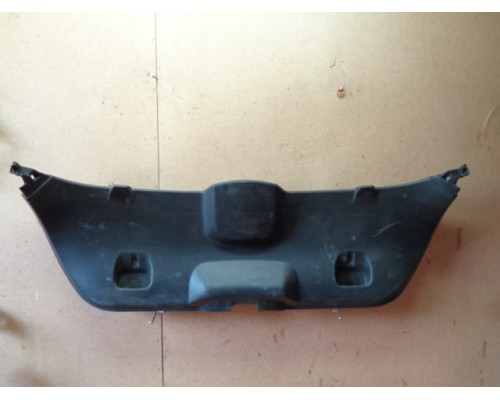 Обшивка двери багажника Peugeot 308 2007-2015 (8748 NK)- купить на ➦ А50-Авторазбор по цене 900.00р.. Отправка в регионы.