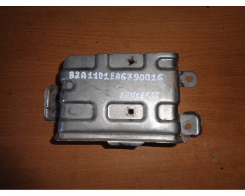 Кронштейн Mitsubishi Lancer (CS/Classic) 2003-2006 ()- купить на ➦ А50-Авторазбор по цене 300.00р.. Отправка в регионы.