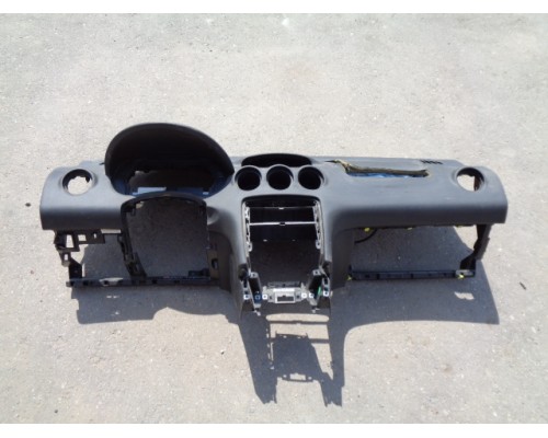 Торпедо Peugeot 308 2007-2015 (8231HC)- купить на ➦ А50-Авторазбор по цене 15000.00р.. Отправка в регионы.