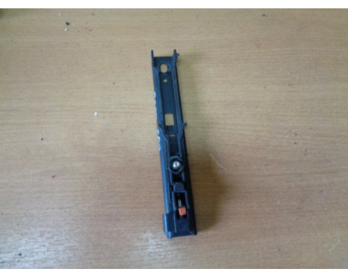 Регулятор высоты ремня безопасности Peugeot 308 2007-2015 (8978KZ)- купить на ➦ А50-Авторазбор по цене 2350.00р.. Отправка в регионы.