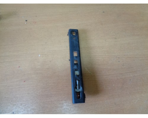 Регулятор высоты ремня безопасности Peugeot 308 2007-2015 (8978KZ)- купить на ➦ А50-Авторазбор по цене 2350.00р.. Отправка в регионы.