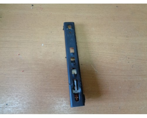 Регулятор высоты ремня безопасности Peugeot 308 2007-2015 (8978KZ)- купить на ➦ А50-Авторазбор по цене 2350.00р.. Отправка в регионы.