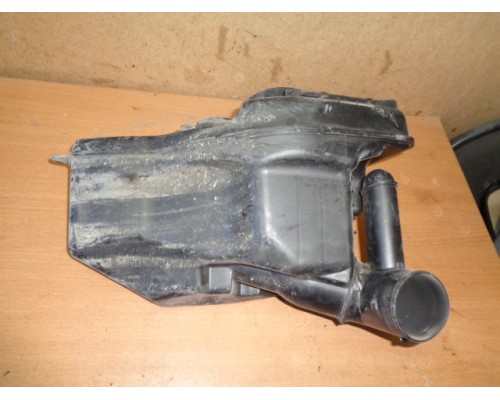 Резонатор воздушного фильтра Peugeot 308 2007-2015 (1436L6)- купить на ➦ А50-Авторазбор по цене 1700.00р.. Отправка в регионы.