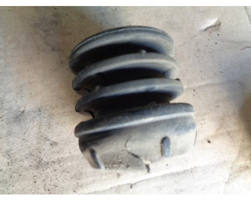 Отбойник переднего амортизатора Daewoo Nexia 1995-2016 (90142884)- купить на ➦ А50-Авторазбор по цене 100.00р.. Отправка в регионы.