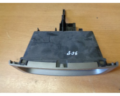 Ящик передней консоли Peugeot 308 2007-2015 (9659920777)- купить на ➦ А50-Авторазбор по цене 200.00р.. Отправка в регионы.