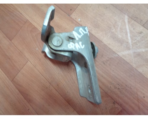 Петля двери передней левой верхняя Ford America Aerostar 1986-1997 ()- купить на ➦ А50-Авторазбор по цене 500.00р.. Отправка в регионы.