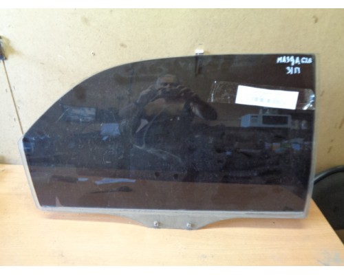 Стекло двери Mazda 626 (GE) 1992-1997 (GA7B-72-511)- купить на ➦ А50-Авторазбор по цене 500.00р.. Отправка в регионы.