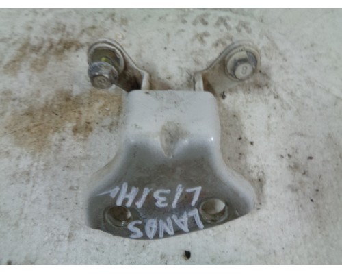 Петля двери Chevrolet Lanos 2004-2010 ()- купить на ➦ А50-Авторазбор по цене 300.00р.. Отправка в регионы.