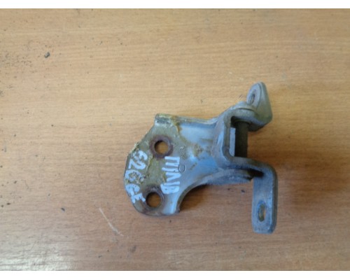 Петля двери задней левой верхняя Mazda 626 (GE) 1992-1997 (GA2K73210B)- купить на ➦ А50-Авторазбор по цене 150.00р.. Отправка в регионы.