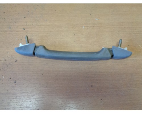 Ручка внутренняя потолочная Mazda 626 (GE) 1992-1997 ()- купить на ➦ А50-Авторазбор по цене 150.00р.. Отправка в регионы.