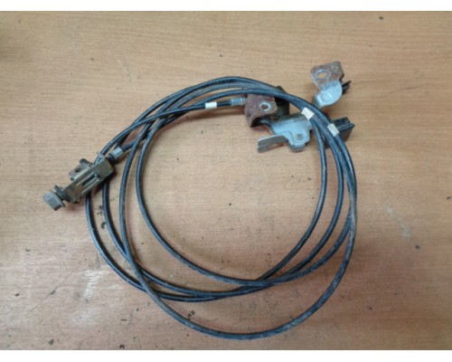 Трос открывания лючка бензобака Mazda 626 (GE) 1992-1997 (GA2K-42-410A)- купить на ➦ А50-Авторазбор по цене 200.00р.. Отправка в регионы.