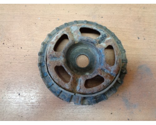 Опора передней пружины правая Mazda 626 (GE) 1992-1997 (GA2A-34-340)- купить на ➦ А50-Авторазбор по цене 300.00р.. Отправка в регионы.