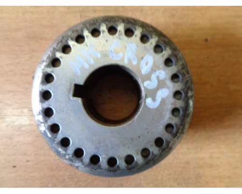 Шестерня коленвала (шкив) Geely MK Cross 2010-2016 ()- купить на ➦ А50-Авторазбор по цене 500.00р.. Отправка в регионы.