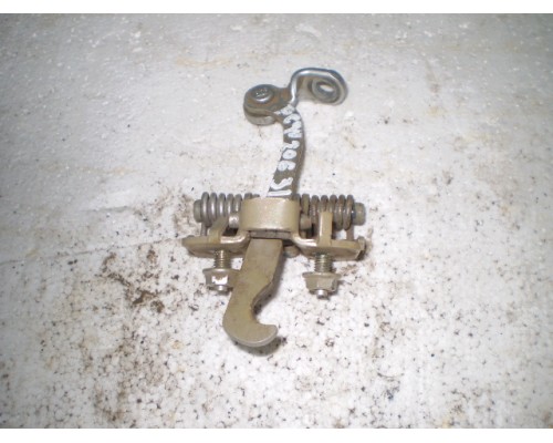 Ограничитель двери Peugeot 206 1998-2012 (9181 C9)- купить на ➦ А50-Авторазбор по цене 600.00р.. Отправка в регионы.