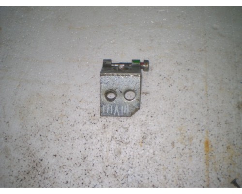 Петля двери передней левой нижняя Peugeot 206 1998-2012 (9035 A8)- купить на ➦ А50-Авторазбор по цене 150.00р.. Отправка в регионы.