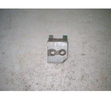 Петля двери передней правой верхняя Peugeot 206 1998-2012