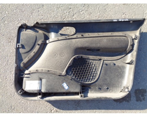 Обшивка двери передняя левая Peugeot 206 1998-2012 (9342 X6)- купить на ➦ А50-Авторазбор по цене 500.00р.. Отправка в регионы.