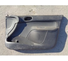 Обшивка двери передняя правая Peugeot 206 1998-2012