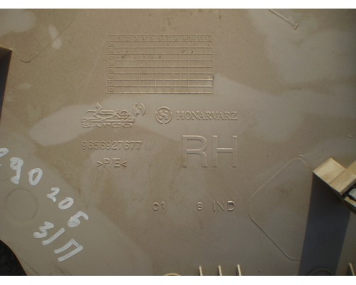 Обшивка стойки Peugeot 206 1998-2012 (8331 Y7)- купить на ➦ А50-Авторазбор по цене 200.00р.. Отправка в регионы.