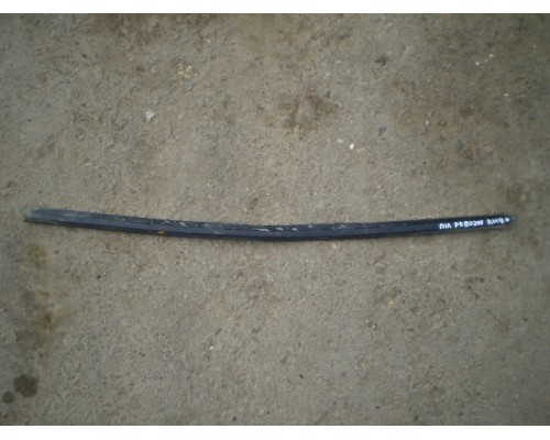 Накладка стекла переднего левого Peugeot 206 1998-2012 (9334 89)- купить на ➦ А50-Авторазбор по цене 200.00р.. Отправка в регионы.