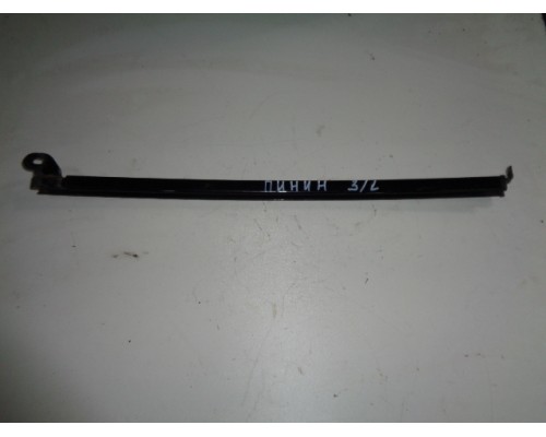 Направляющие стекла Mitsubishi Pajero Pinin H6,H7 1998-2006 (MR380601)- купить на ➦ А50-Авторазбор по цене 1000.00р.. Отправка в регионы.